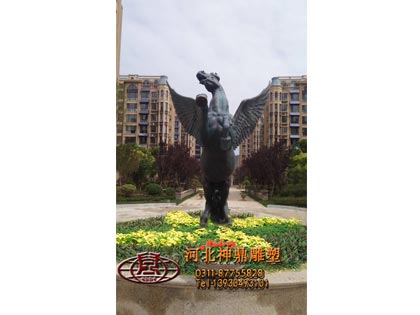 马雕塑